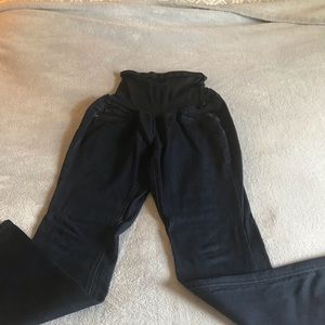 Jessica’s Simpson maternity skinny jeans